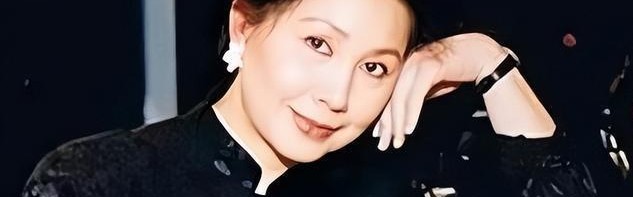 博鱼体育-突传死讯！香港知名演员老公在家中离世，坐在轮椅上没了呼吸
