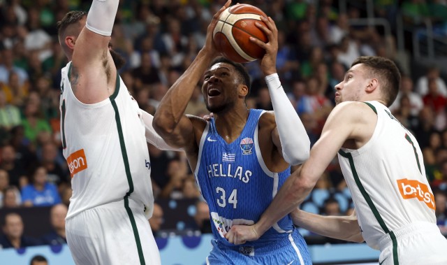 希腊队GM：字母哥今夏与雄鹿出现问题，但仍来到这里全力以赴