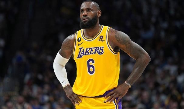 【观察】詹姆斯真要退役？心灰意冷or施压管理层