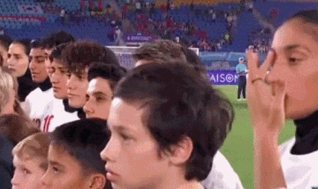 博鱼官网-伊朗女足7人&amp;quot;叛逃&amp;quot;细节曝光！摘下头巾激动流泪，获澳洲庇护